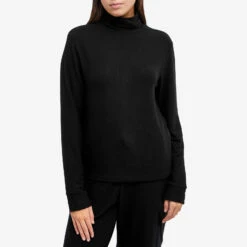 DONNI. Sweater Turtleneck Knit -Vibrant Vogue 02 11 23 TC 09 02135 BLK 6 1