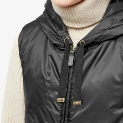 Max Mara Greengi Long Gilet Jacket -Vibrant Vogue 05 06 2023 si 2392960134600 9 9