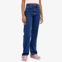 Carne Bollente The Love Butt Denim Jeans 8 Carne Bollente The Love Butt Denim Jeans -Vibrant Vogue 14 09 2023 LB AW23DP0202 BLU 6 1