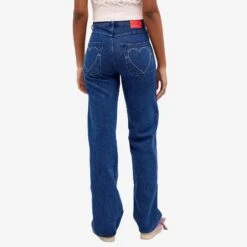 Carne Bollente The Love Butt Denim Jeans 9 Carne Bollente The Love Butt Denim Jeans -Vibrant Vogue 14 09 2023 LB AW23DP0202 BLU 7 1