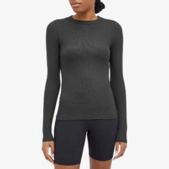 Joah Brown Long Sleeve Crew Neck Top 8 Joah Brown Long Sleeve Crew Neck Top -Vibrant Vogue 15 03 2024 AJ 654LST VBK 6 1