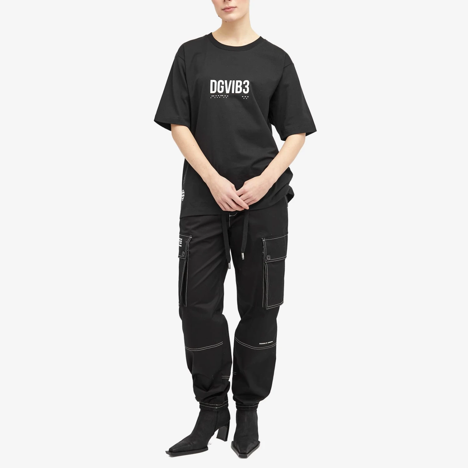 Dolce & Gabbana Vibe Stamp Logo T-Shirt 6 Dolce & Gabbana Vibe Stamp Logo T-Shirt - Image 4