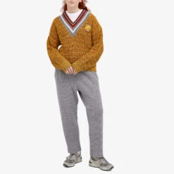 Maison Kitsune Fox Head Crafty Comfort Jumper -Vibrant Vogue 19 12 2023 JA LW00803KT1095 H775 m8 1