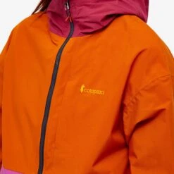 Cotopaxi Cielo Rain Jacket 11 Cotopaxi Cielo Rain Jacket -Vibrant Vogue 20 03 2023 SI CRJ S23 MEZC W 9 1