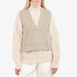 Front Page -Vibrant Vogue 20 09 2023 JD W412 10820 042 6 1