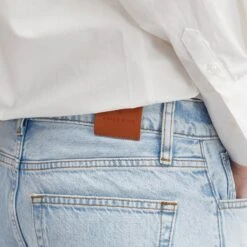 Anine Bing Hugh Jeans -Vibrant Vogue 22 05 2024 AJ A 06 7135 WHD24 9 1