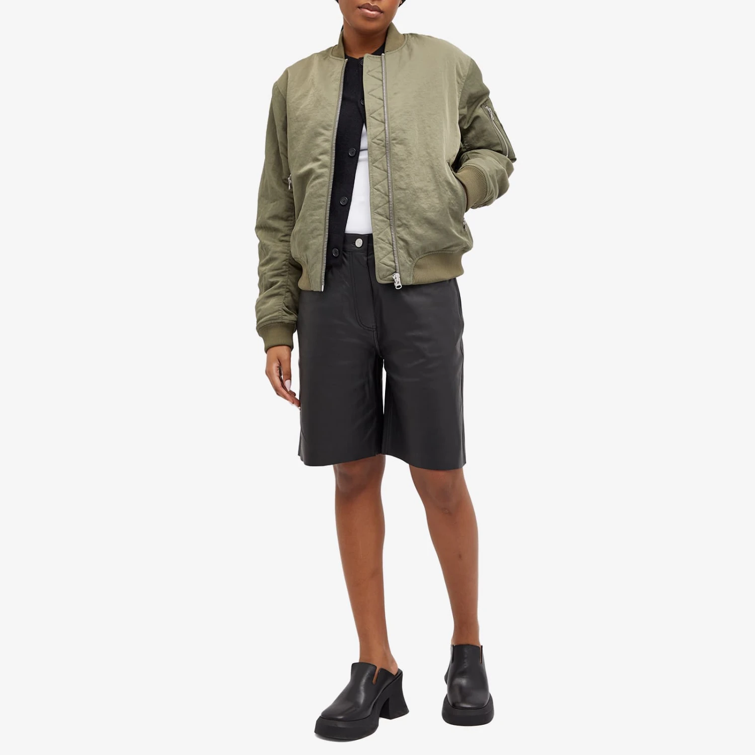 SAMSØE SAMSØE Samsøe Samsøe Mae Bomber Jacket 6 SAMSØE SAMSØE Samsøe Samsøe Mae Bomber Jacket - Image 4