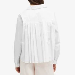 YMC Annie Pleated Back Shirt 9 YMC Annie Pleated Back Shirt -Vibrant Vogue 27 05 24 SI Q2WMA 10 7 1