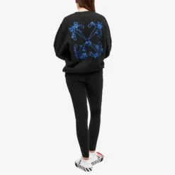 Off-White Flower Arrow Regular Crewneck Sweatshirt 10 Off-White Flower Arrow Regular Crewneck Sweatshirt -Vibrant Vogue 27 10 2023 LB OWBA055F23JER0071045 m8 1