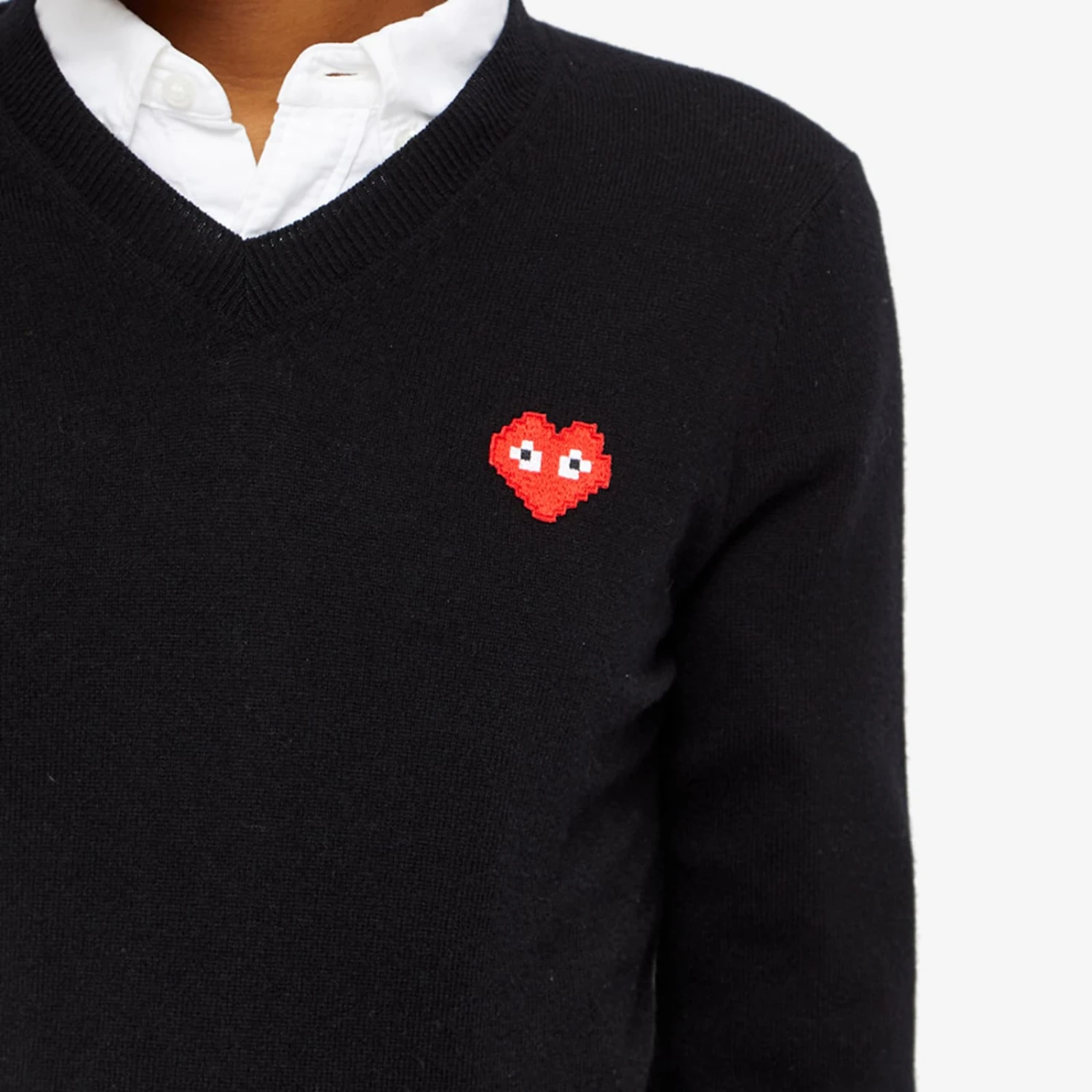 Comme Des Garçons Play Invader Heart V-Neck Pullover 7 Comme Des Garçons Play Invader Heart V-Neck Pullover - Image 5