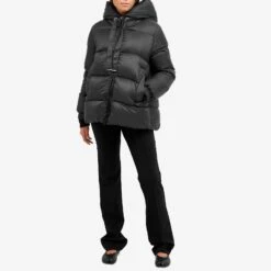 Max Mara Seia Padded Jacket 10 Max Mara Seia Padded Jacket -Vibrant Vogue 28 09 2023 JD 2394860336600 009 m8 1