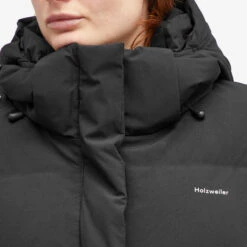 Holzweiler Besseggen Padded Short Down Jacket 11 Holzweiler Besseggen Padded Short Down Jacket -Vibrant Vogue 29 01 2024 JC 13007 1051 10 1