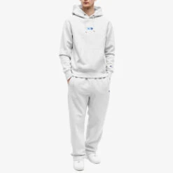 END. X Champion Reverse Weave Hoodie -Vibrant Vogue 29 09 2023 AJ 220231 EM004 LOXGM m9 1